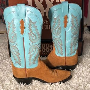 Cowgirl Boots (Lucchese Boots)